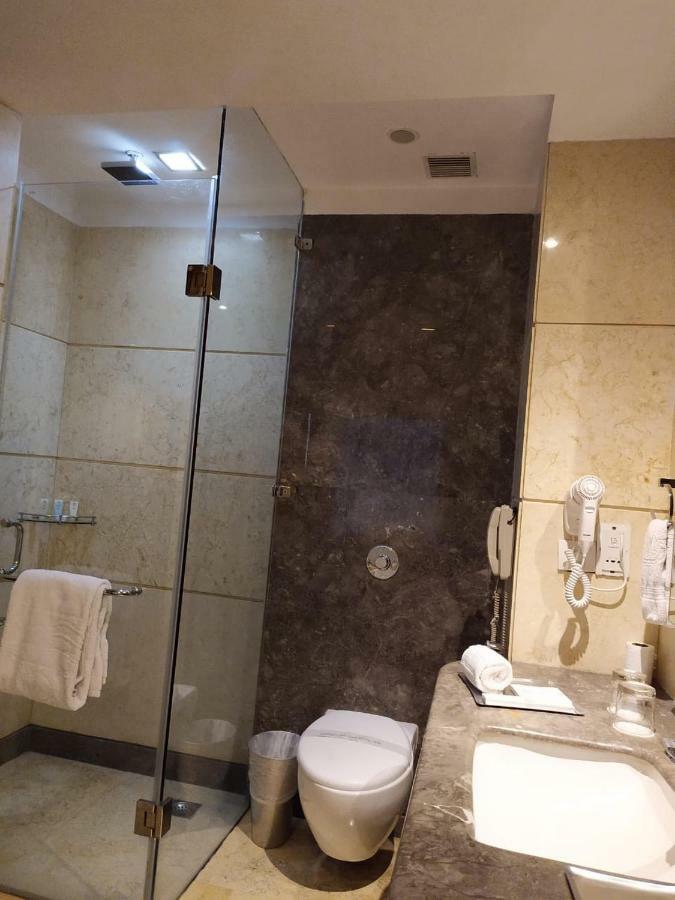 皇家方舟号酒店 Dharampur  外观 照片