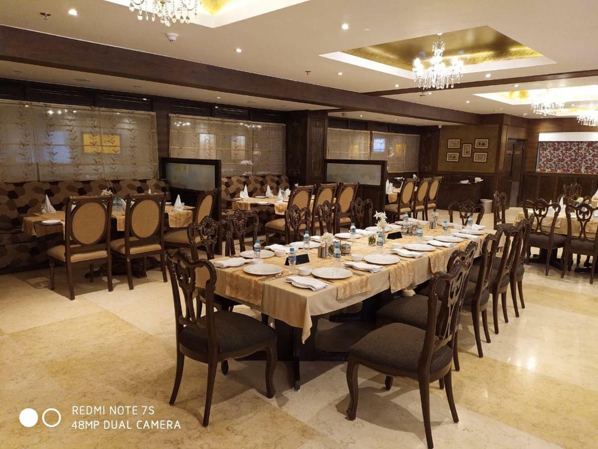 皇家方舟号酒店 Dharampur  外观 照片